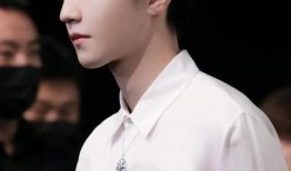 娱乐圈八卦最新爆料男明星,当红男星背后的惊人真相！